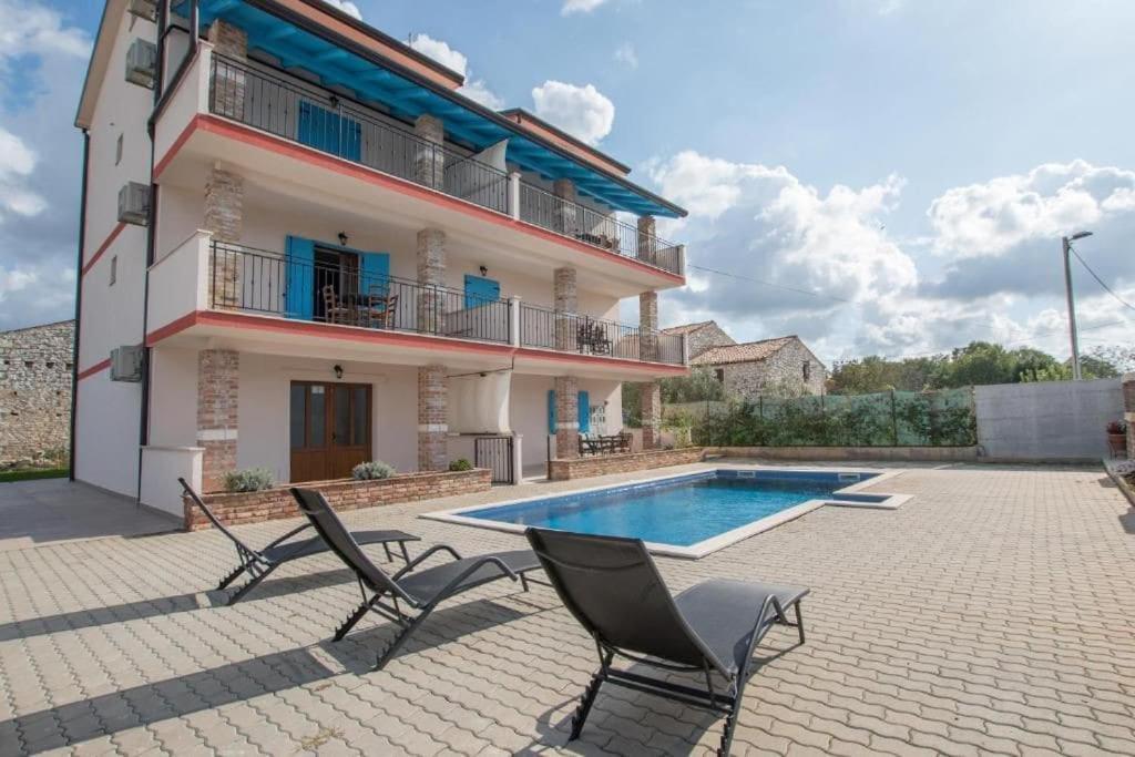 Apartman Rocky Petrovija 外观 照片