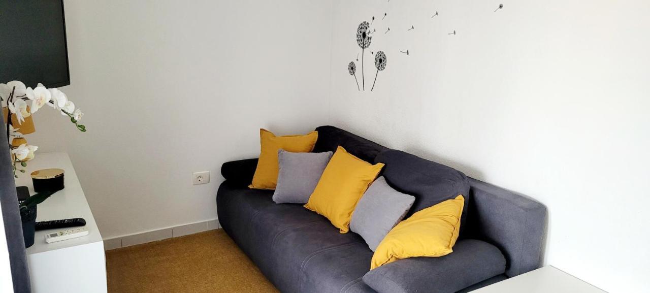 Apartman Rocky Petrovija 外观 照片